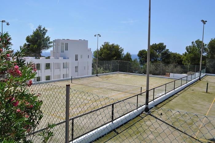 Hotel Village Cala Vadella  Eksteriør bilde