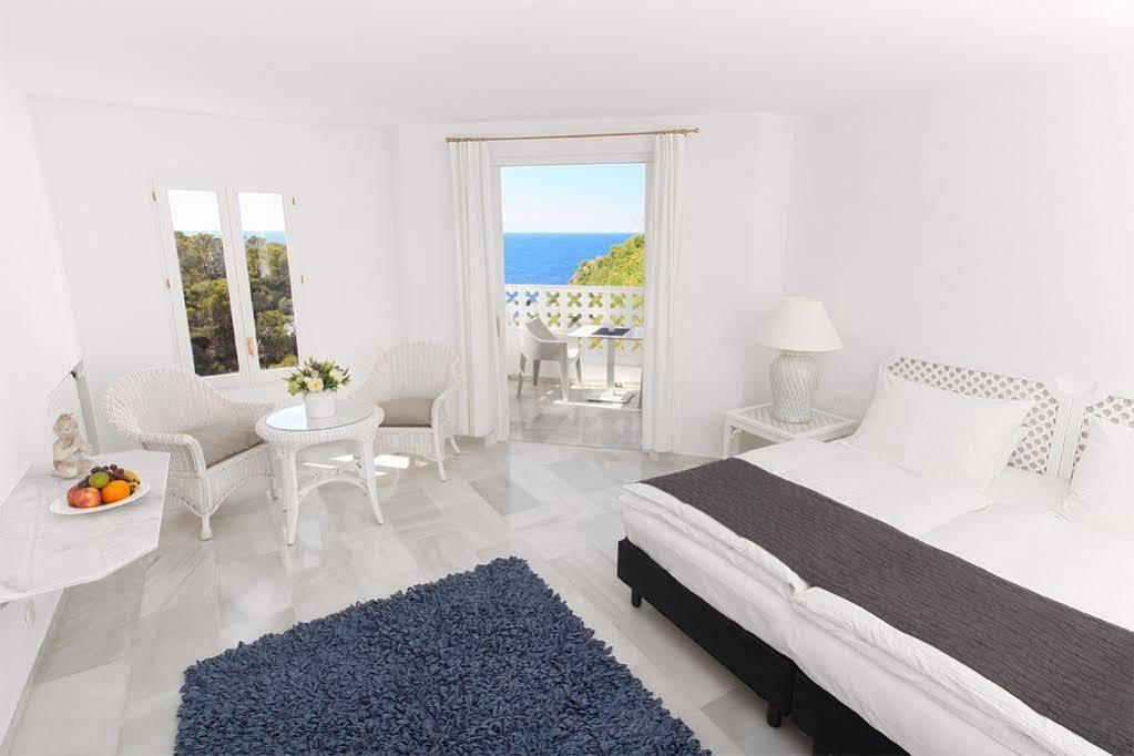 Hotel Village Cala Vadella  Eksteriør bilde